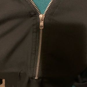 Zipper v neck blouse